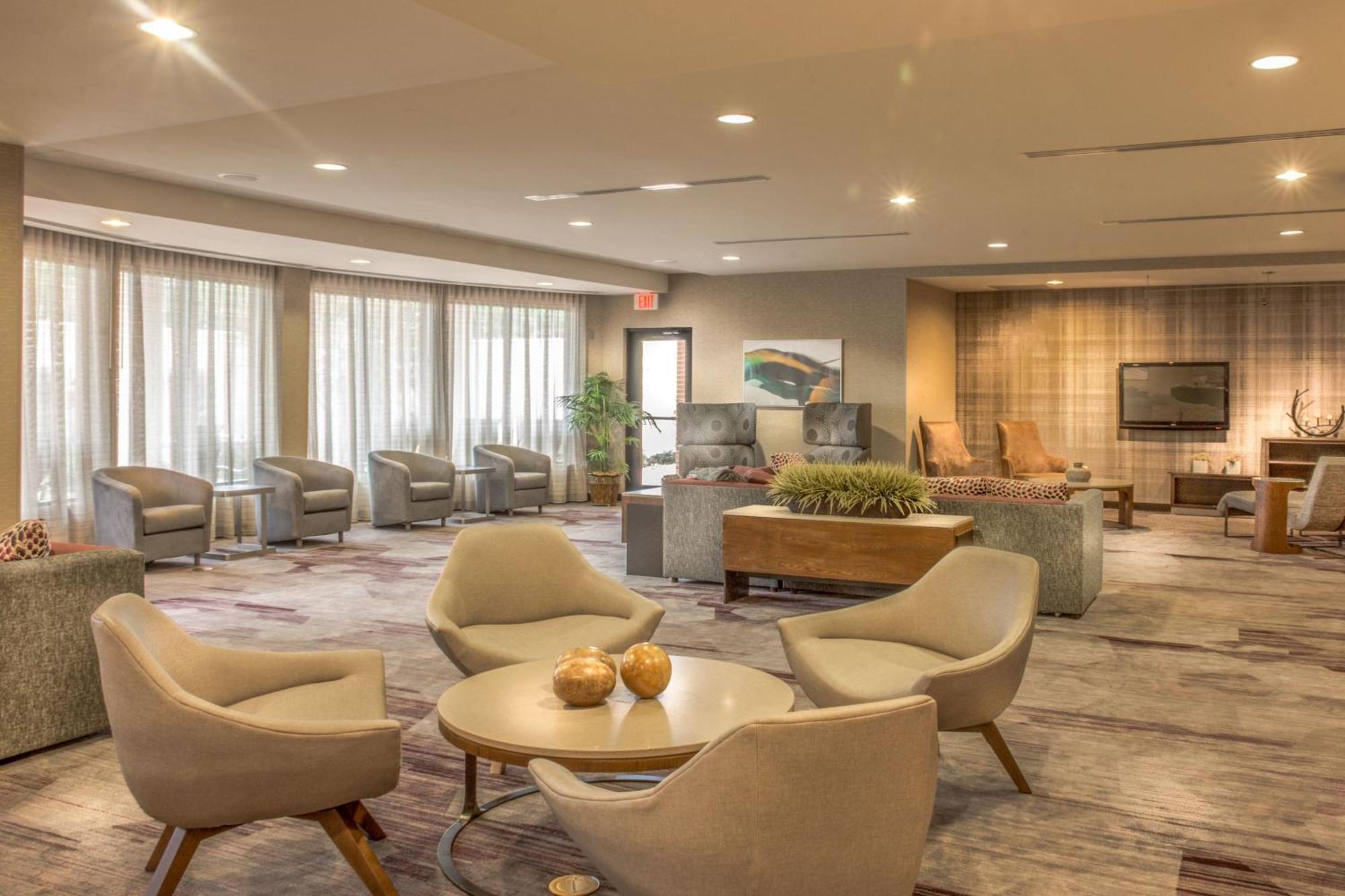 Courtyard Greensboro Airport Zewnętrze zdjęcie